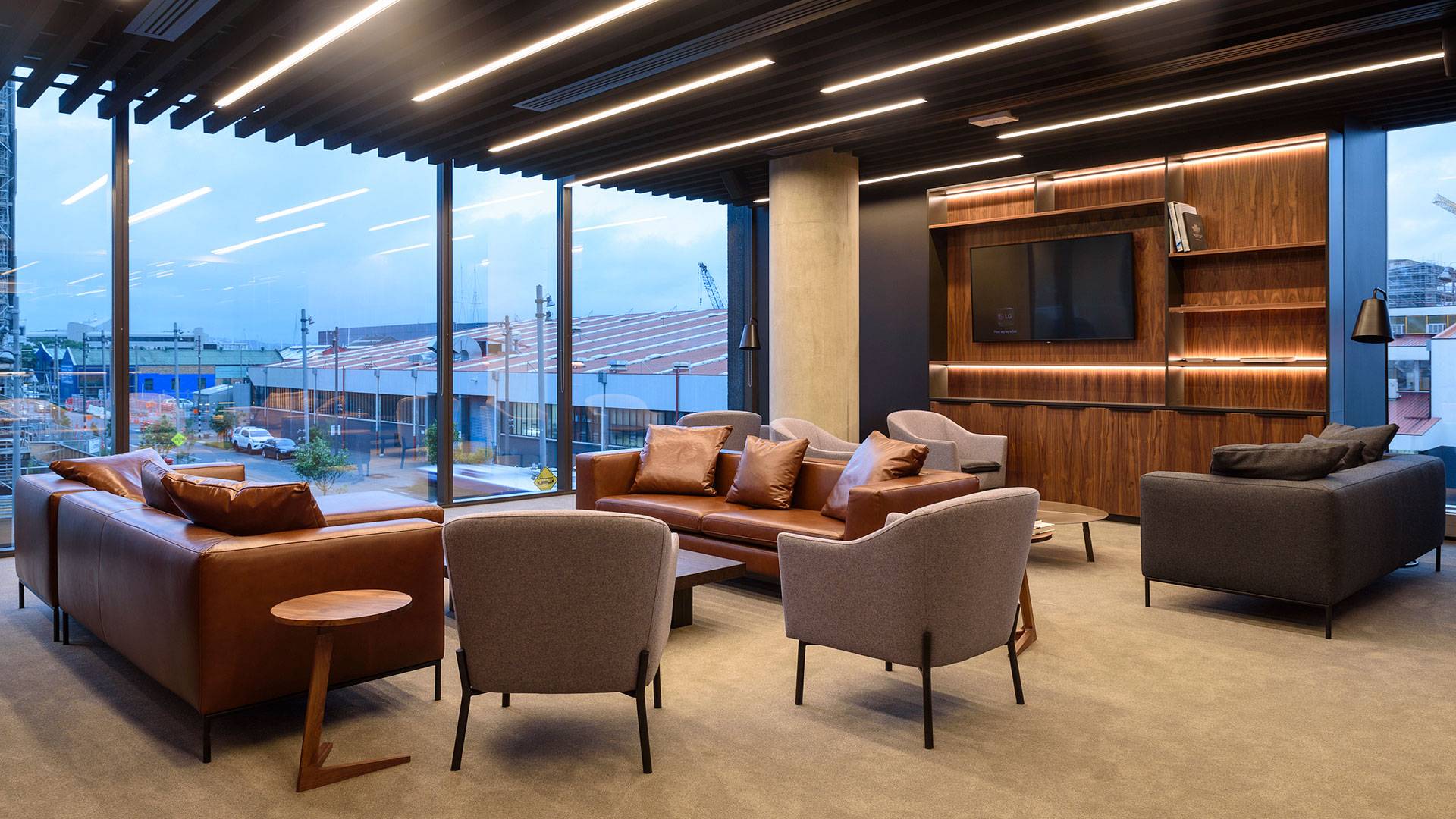 Primo CC illuminates the curved coves and Multo is used in all the joinery throughout.