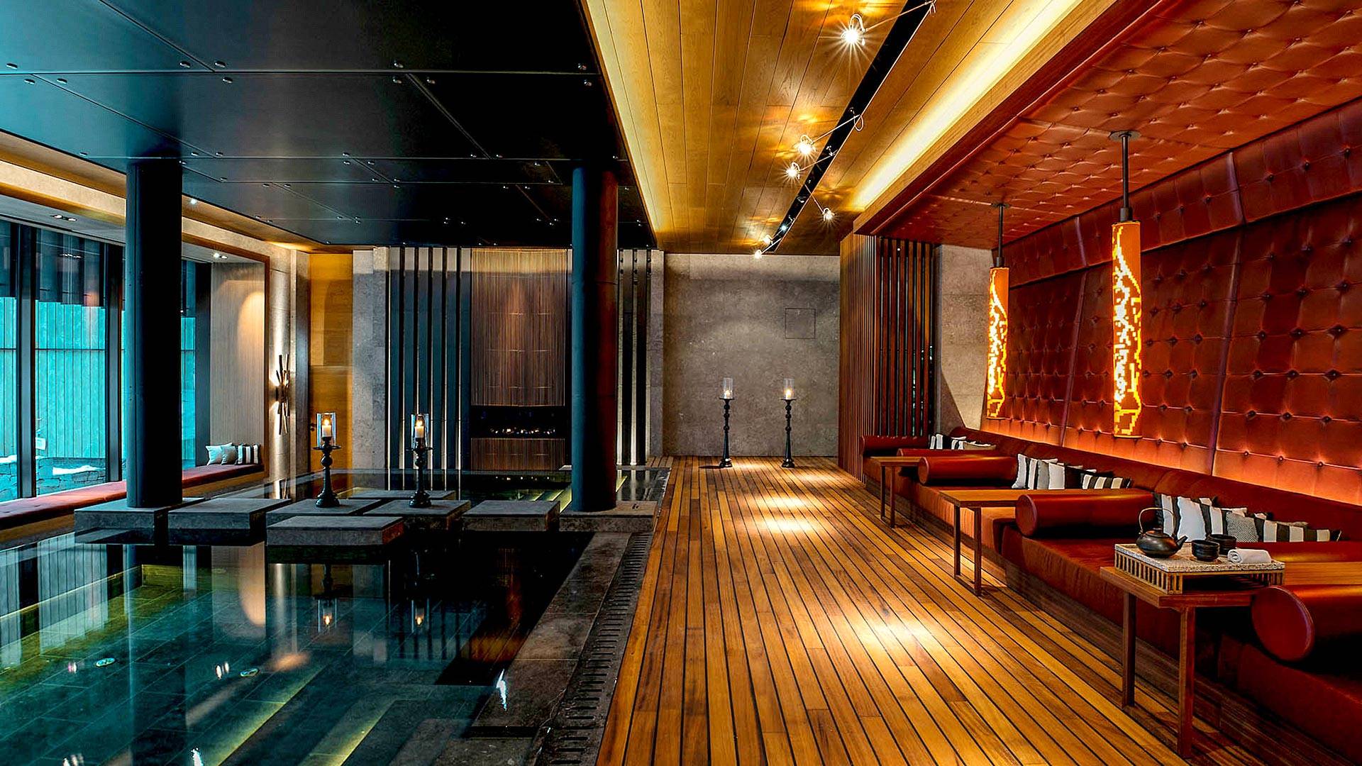 This is the perfect example of just how versatile Coolon's LED strip products are. Any of our LED strip products in the standard diffused profile can be IP rated and submerged underwater.