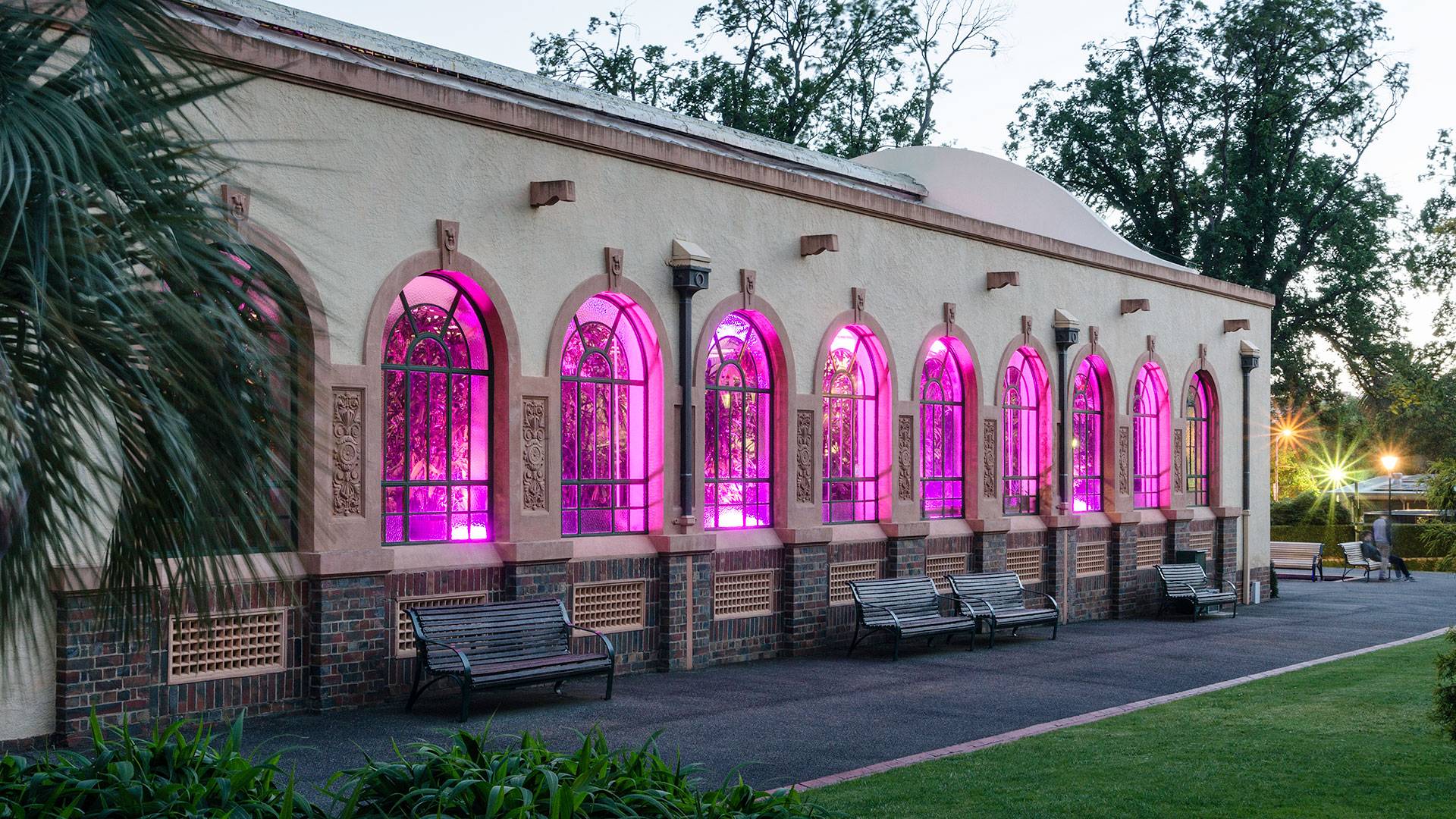 A spectacle designed using the Latitude, Max Mini and custom-made candle luminaries, working together to create seamless colour washes throughout the interior and exterior of the building.