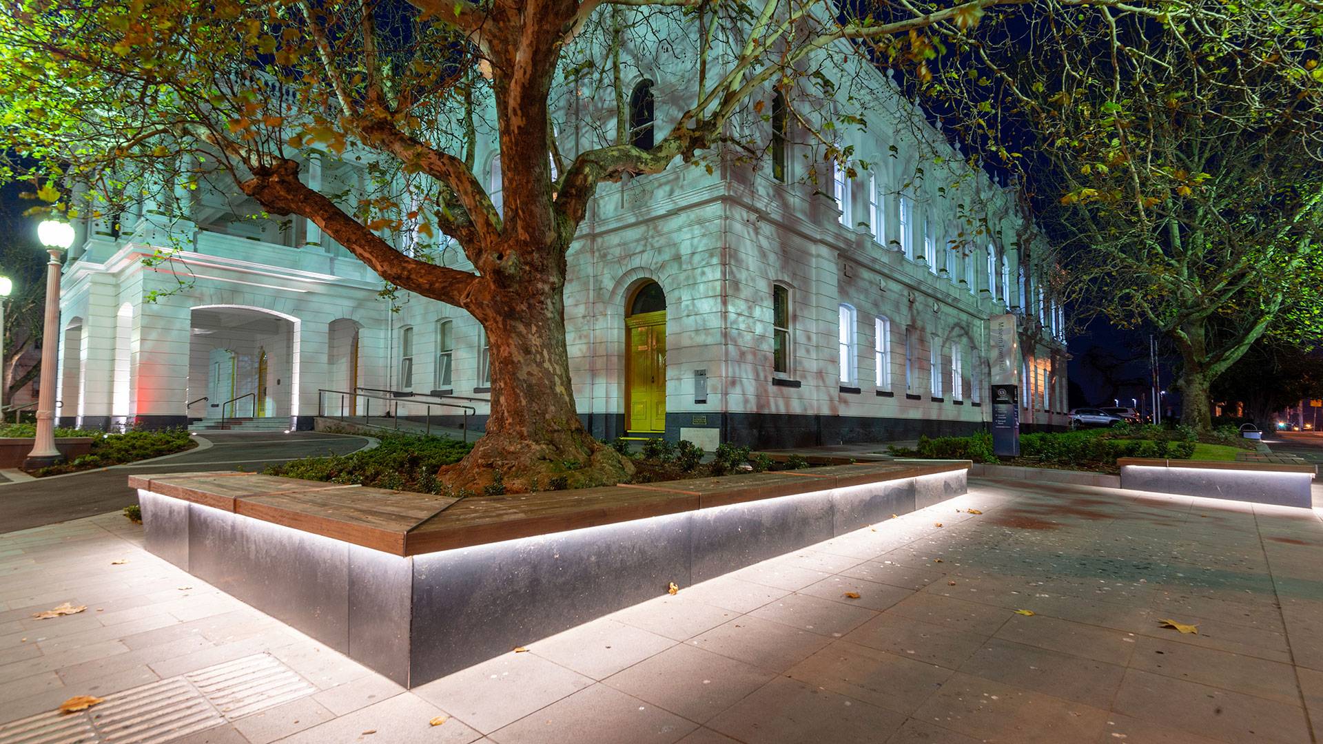 The heritage-listed Late Victorian town hall in the heart Malvern is a well-recognized building for both locals and visitors to the area. Cleverly hidden Multo was installed under the bench seating to give the front of house extra zing.