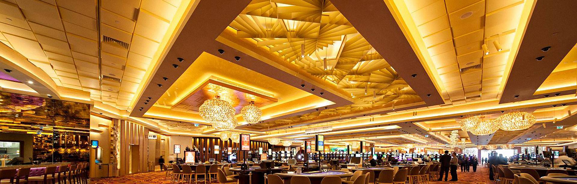 Aduro high-performance indirect LED strip in application, installed in the Crown Casino in Perth. Beautiful architectural lighting with a high CRI. 