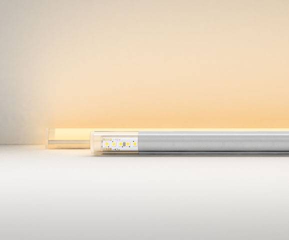 High performance and exceptional lumen output are united in Alto. Available in multiple compact profiles, Alto offers value on projects where the key considerations are efficacy and lumen output.

