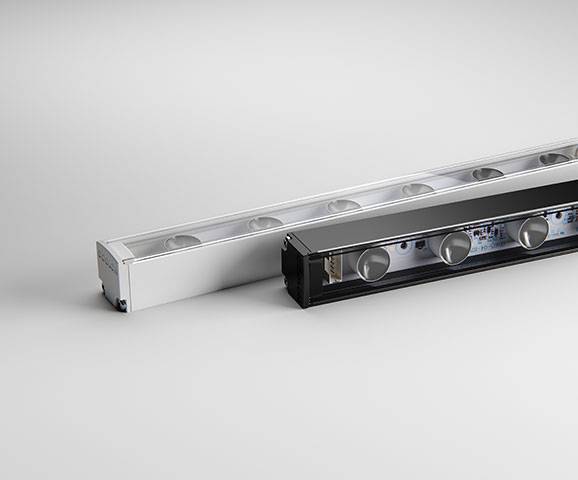 Aris is a compact and understated linear architectural luminaire.