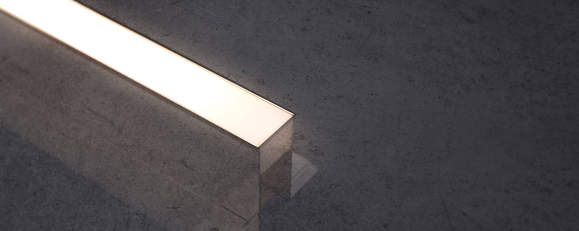 Interra has been engineered for harsh trafficable environments, out of the highest quality materials. Featuring solid acrylic and a stainless-steel base, Interra is designed to meet local and overseas standards.