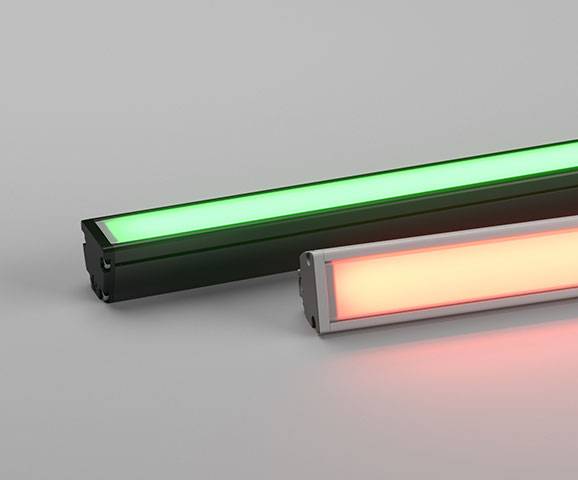 Max Mini RGBW is a compact and versatile architectural luminaire with a profile of only 36.5x30mm and various lineal lengths.