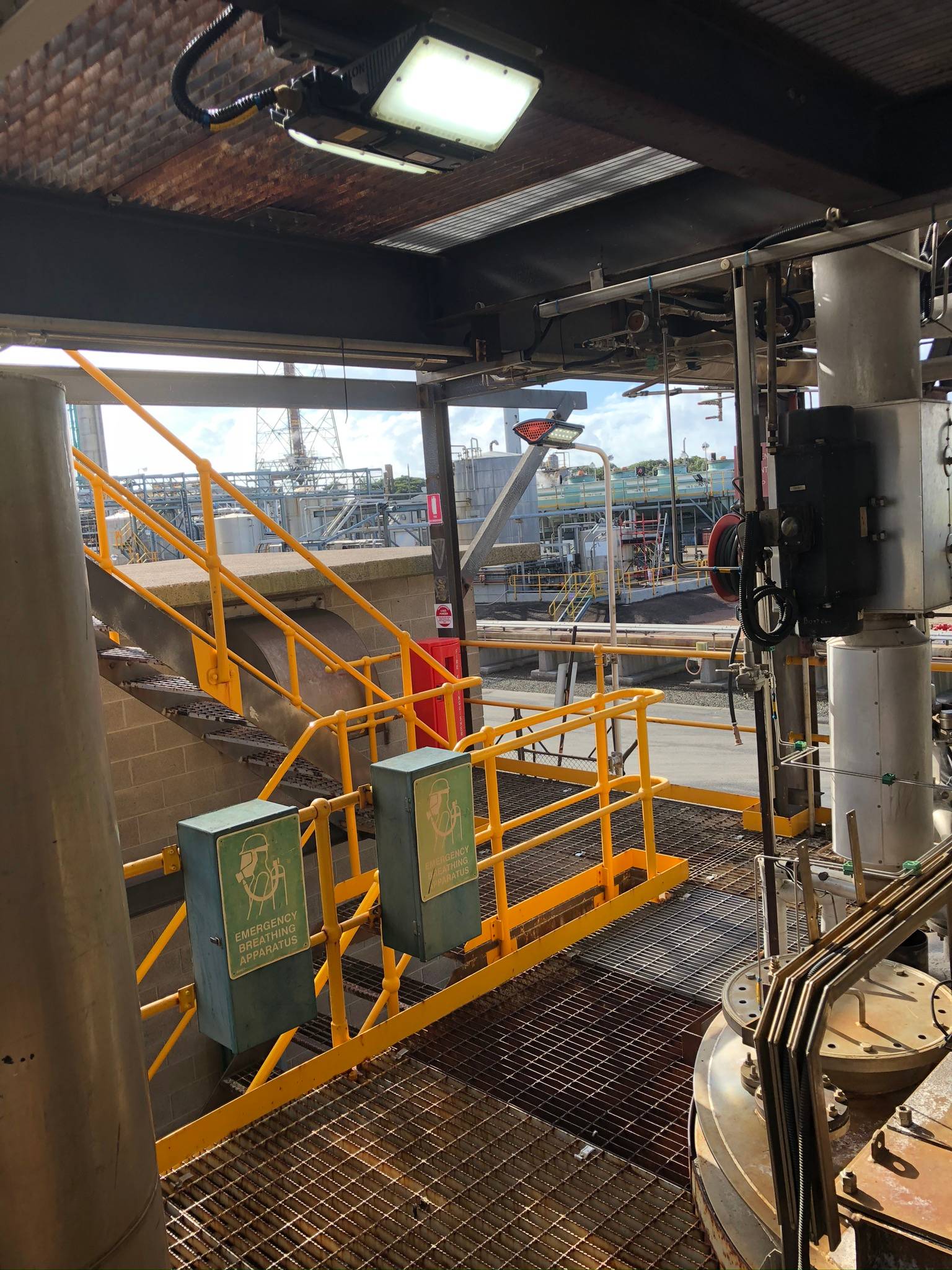 Coolon DLKs fit right in on this ammonium nitrate plant.