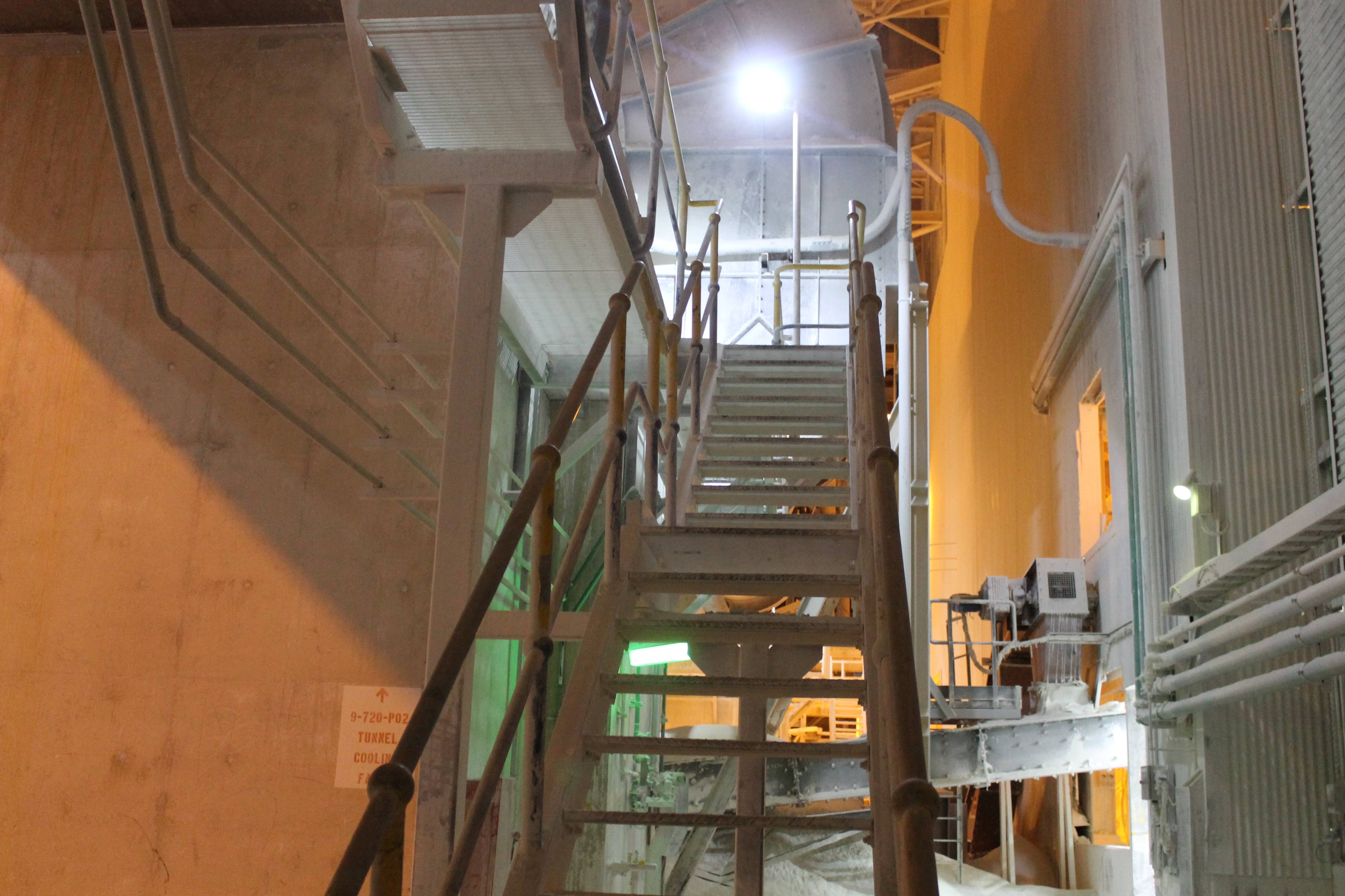 Coolon DLKs are installed on a cement manufacturing plant in Munster. 