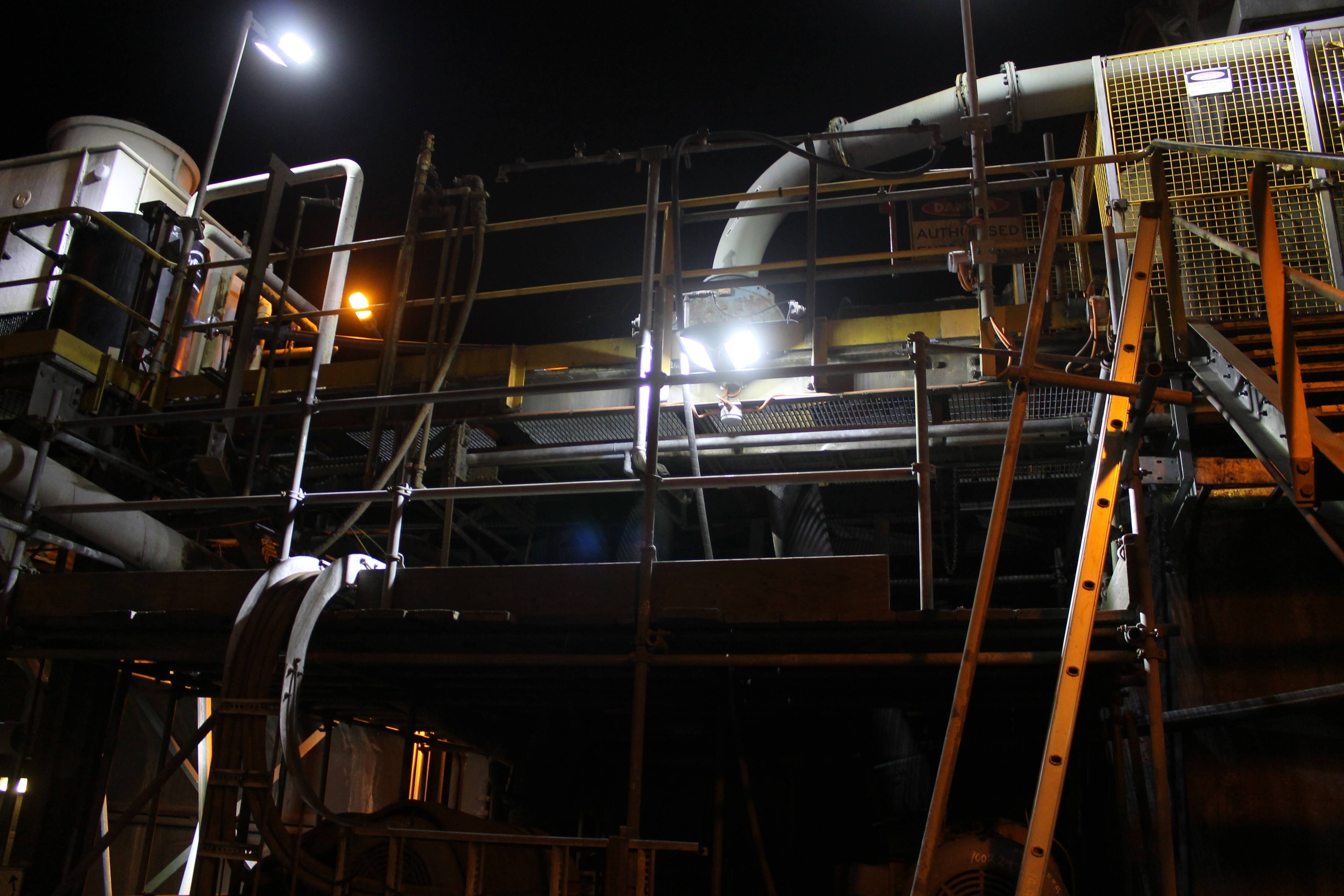 Coolon DLK, DLK2 and EMDLK2 are illuminating nickel mine facilities in Western Australia. 