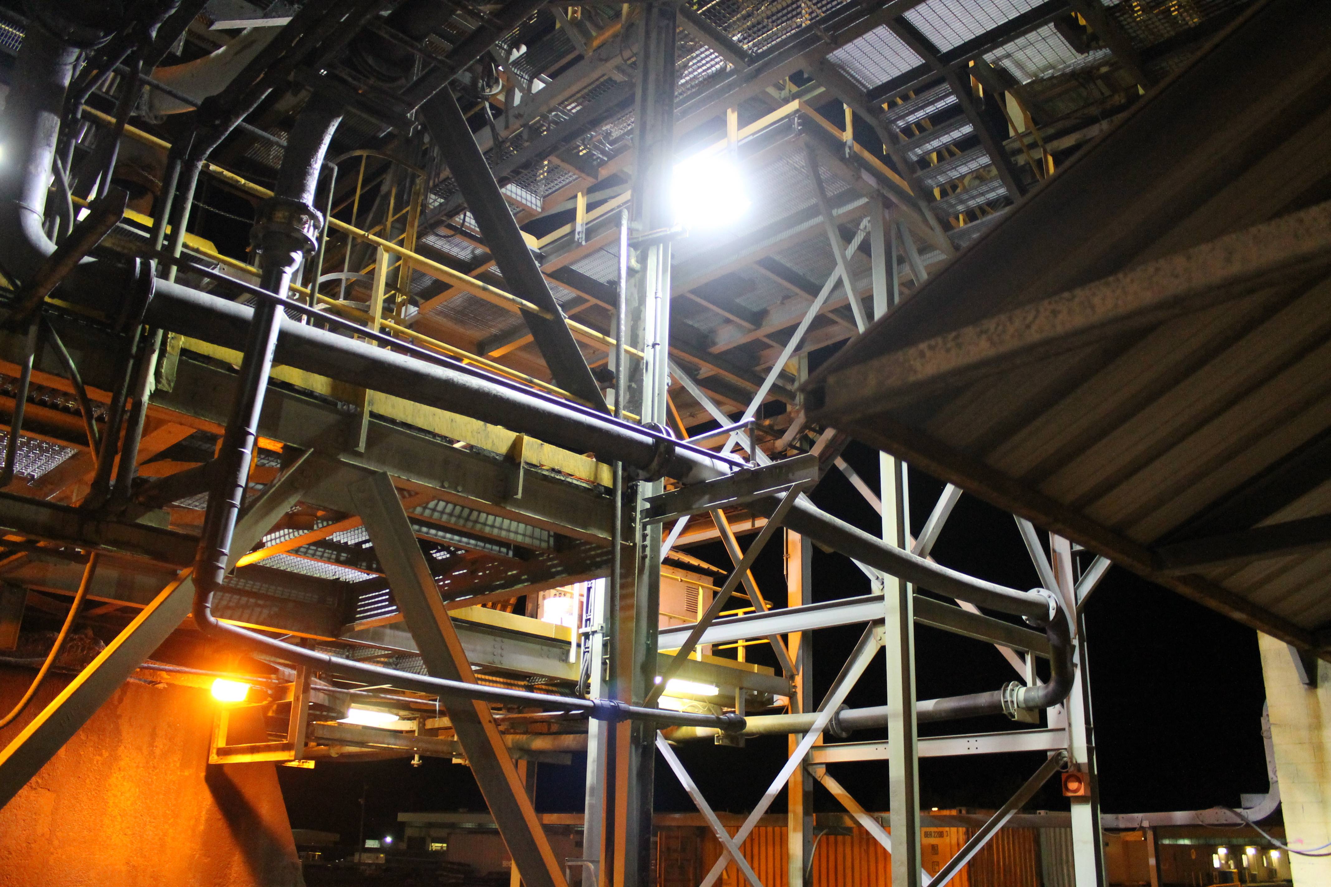 Coolon DLK, DLK2 and EMDLK2 are illuminating nickel mine facilities in Western Australia. 