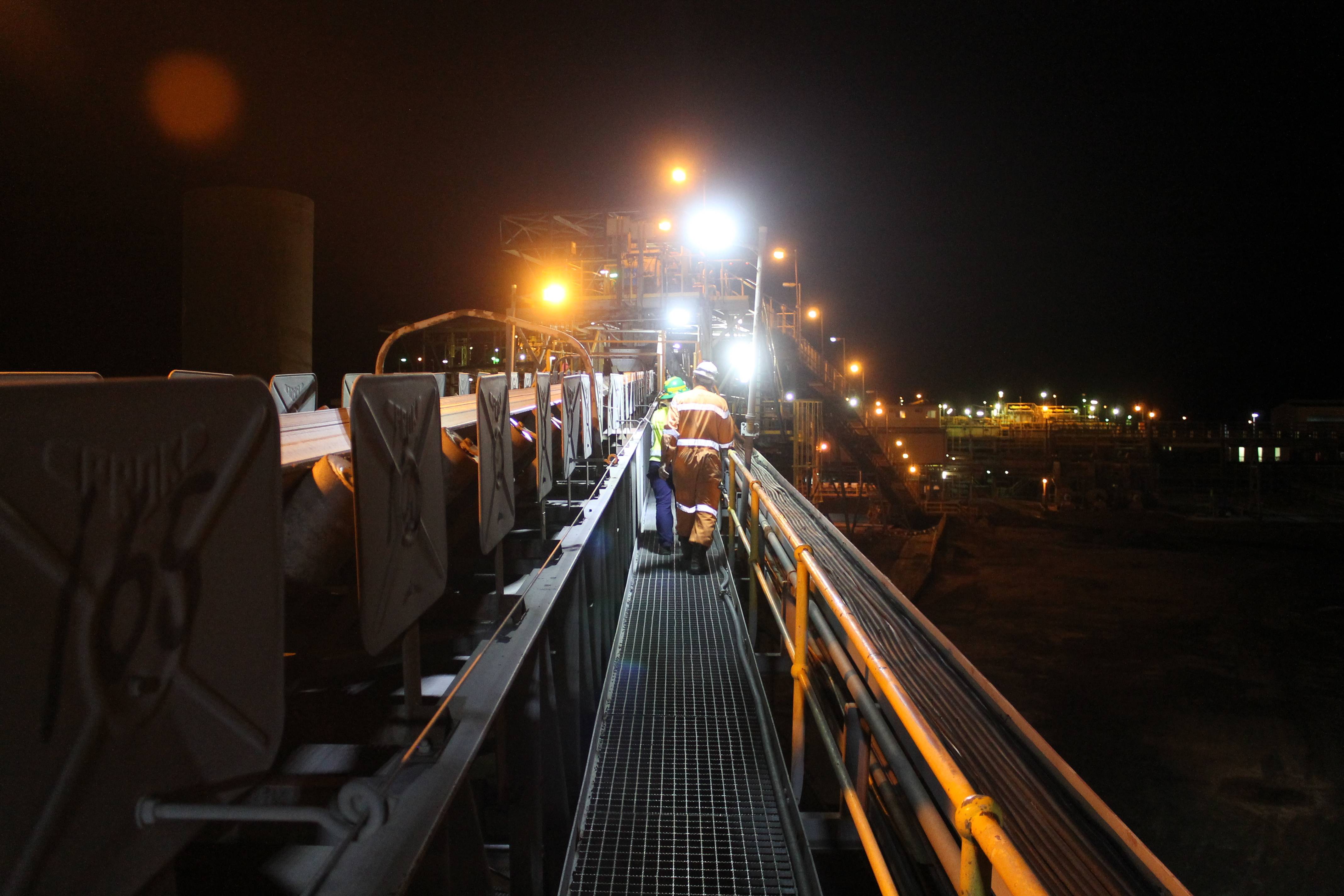 Coolon DLK, DLK2 and EMDLK2 are illuminating nickel mine facilities in Western Australia. 