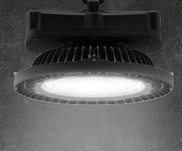 The Zeeno is a compact and powerful high bay that has been engineered to withstand electrical surges that typically damage conventional high bays. 